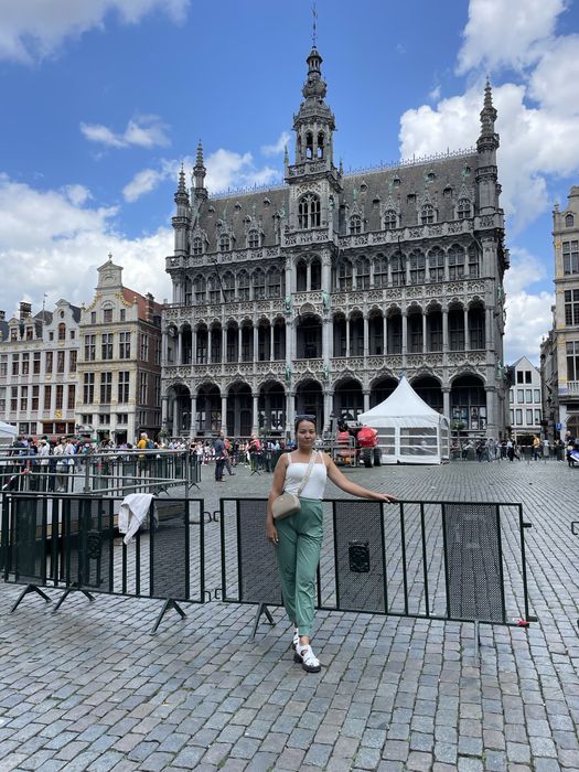 Визовая поддержка