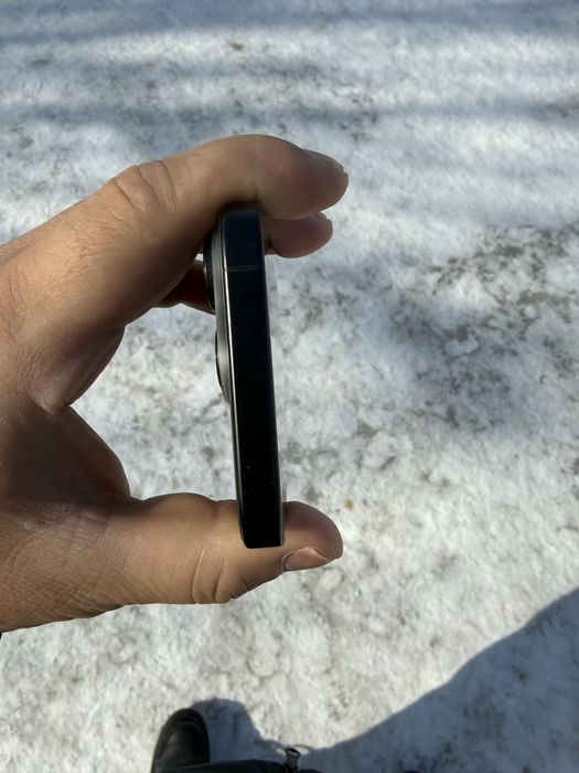 Срочно продам айфон 16 про 128