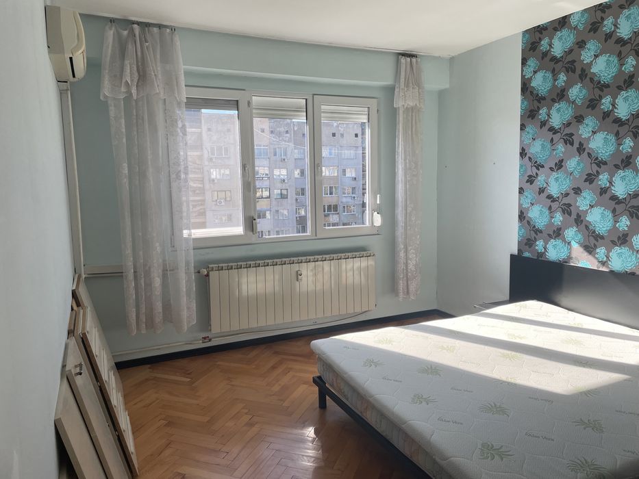 Продава се Двустаен апартамент в София, Света Троица - 64 кв.м за 2063 €/кв.м - Снимка #18