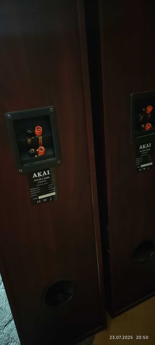 Комплект тонколони AKAI 400лв