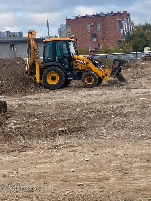 Услуги и Аренда Эксковатора JCB3/1