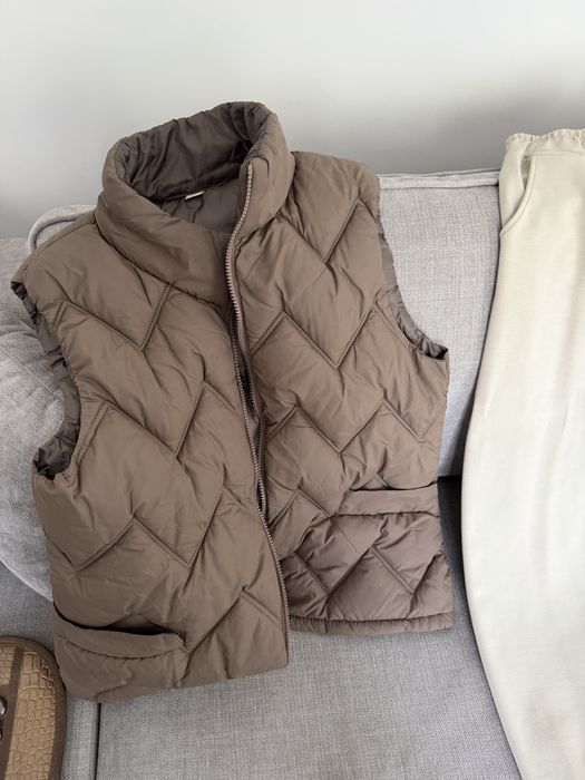 Безрукавка и спортивка