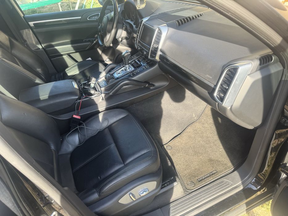 Porche Cayenn 3.0D