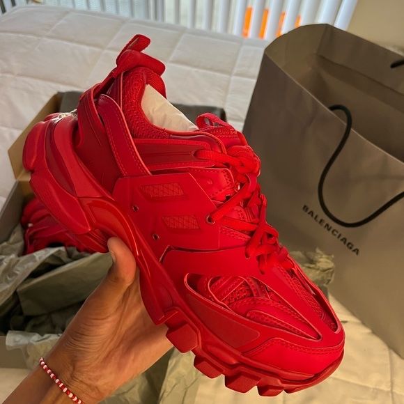 Balenciaga Track 2 Malboro red 38 размер