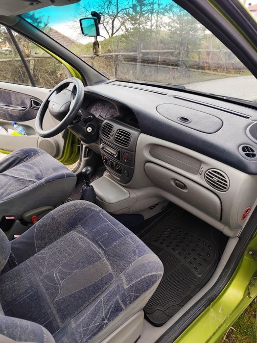 Продавам Рено Сценик 2000 г