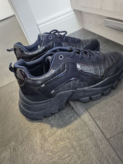 Дамски маратонки Тенденз