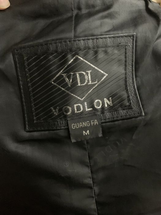 Продам кожаный плащ, размер М 48-50