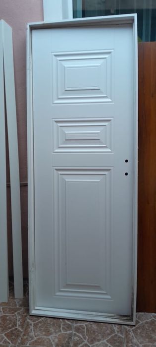 Продам дверь в г. Текели