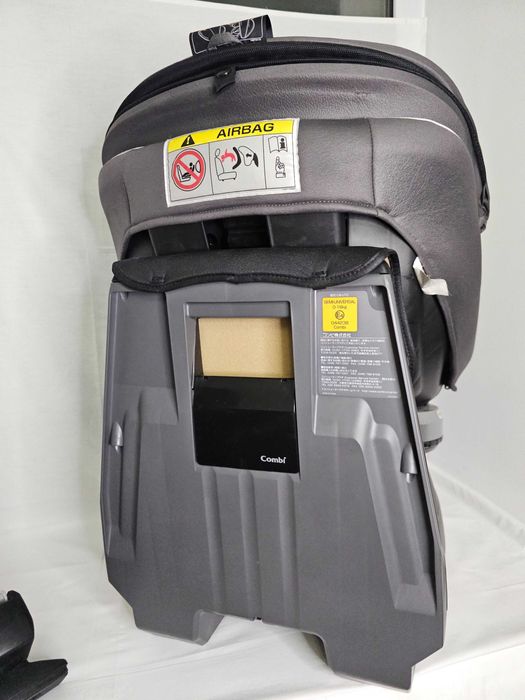 Автокресло Combi Neroom