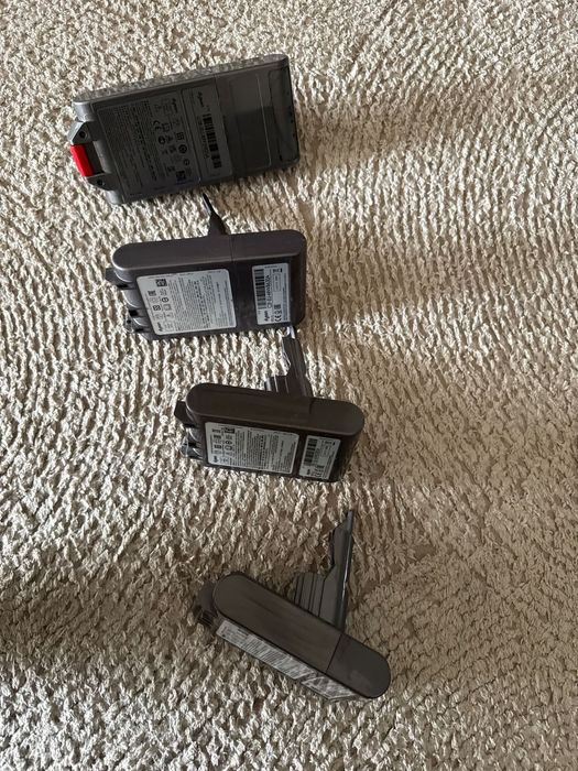 Baterii Dyson V7/V8/V15