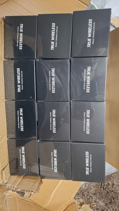 căști sigilate True wireless
