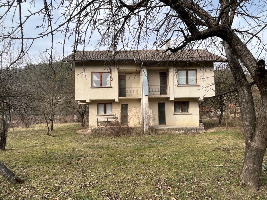 Продава се Къща в Ботевград - 140 кв.м за 429 €/кв.м - Снимка #3