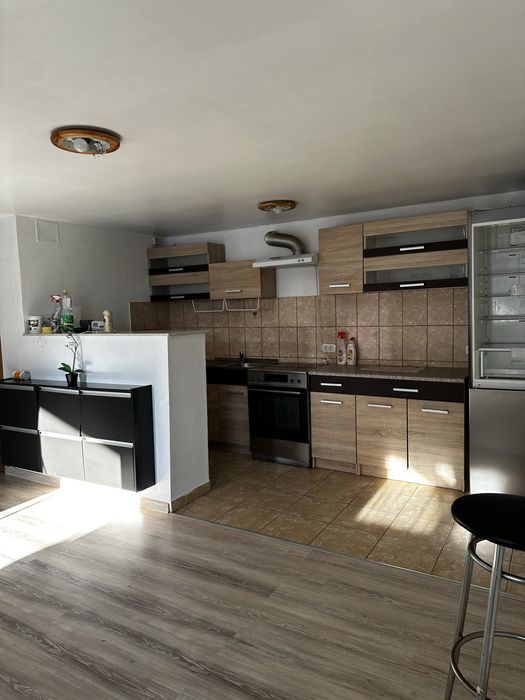 Inchiriere casa Urseni