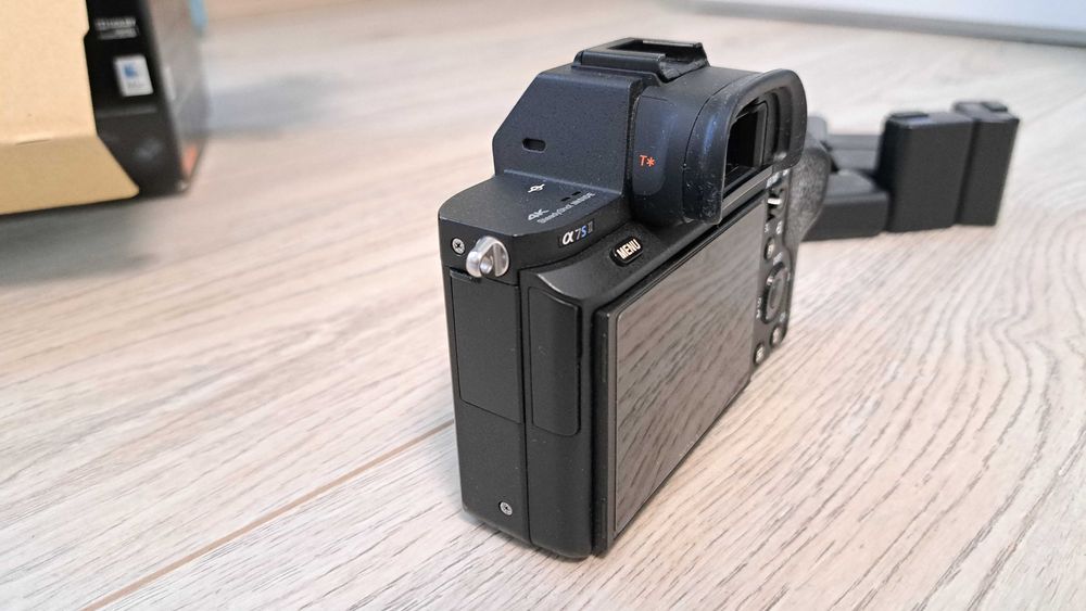 Mirrorless Sony a7SII