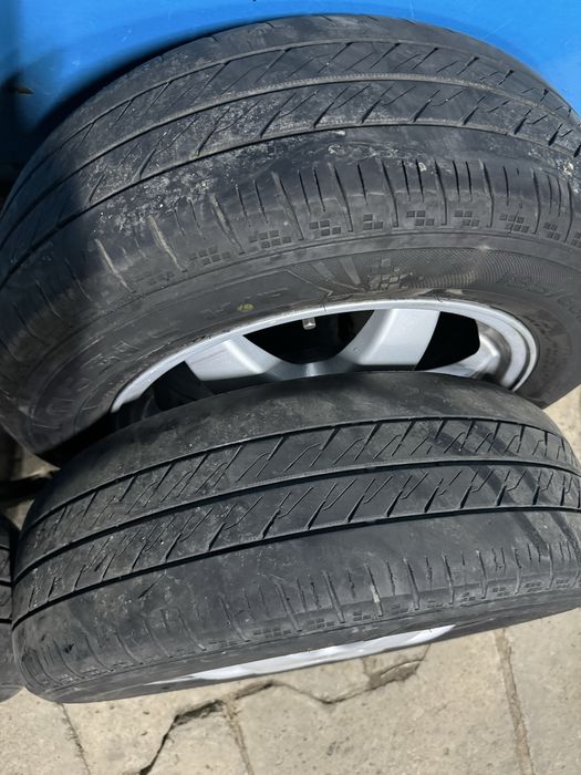 Продам резину лето