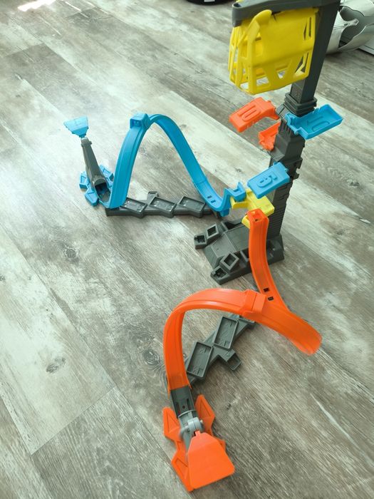 Hot wheels писта