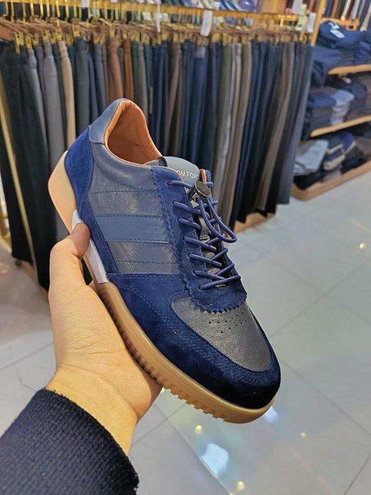 Турецкие кроссовки высочайшего качества.