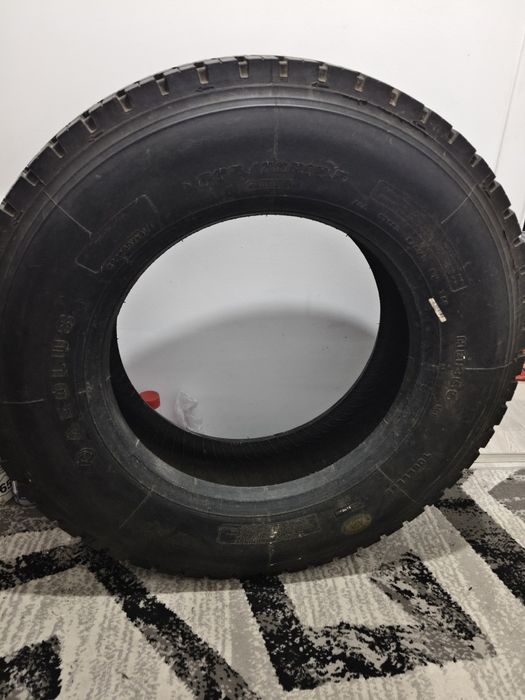 Yangi 2017-yil sotob olingan, taqilmagan