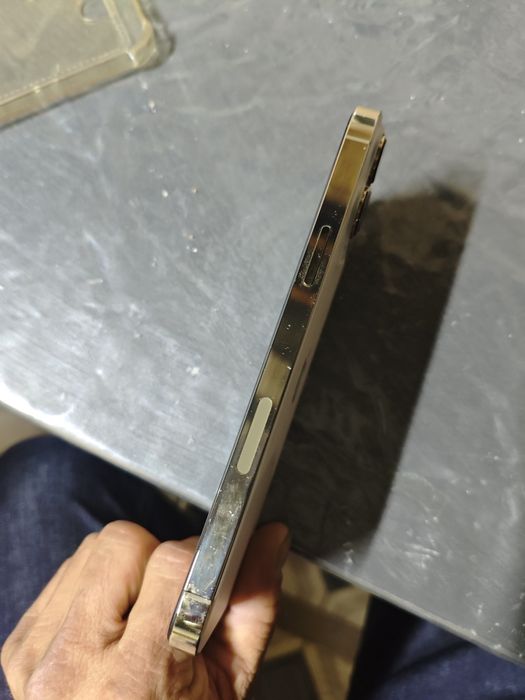 iPhone 13 про Макс  помит 1 ТБ