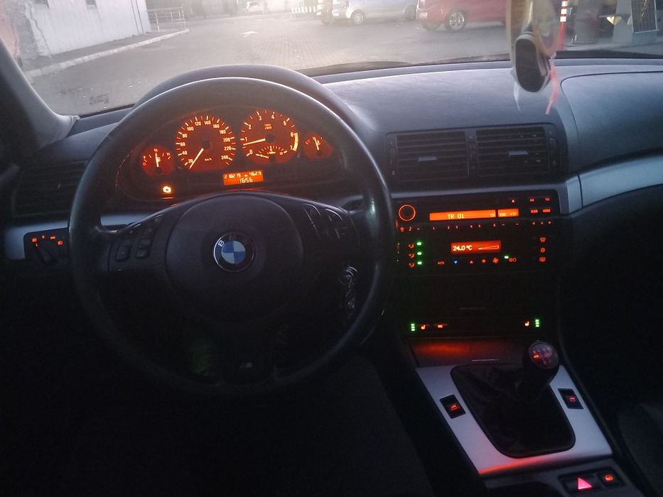Vând BMW e46 318i
