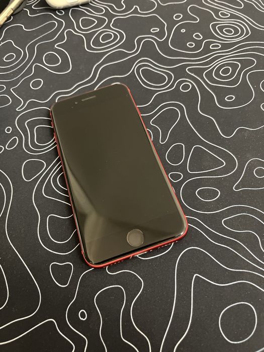 Продам Iphone se 2