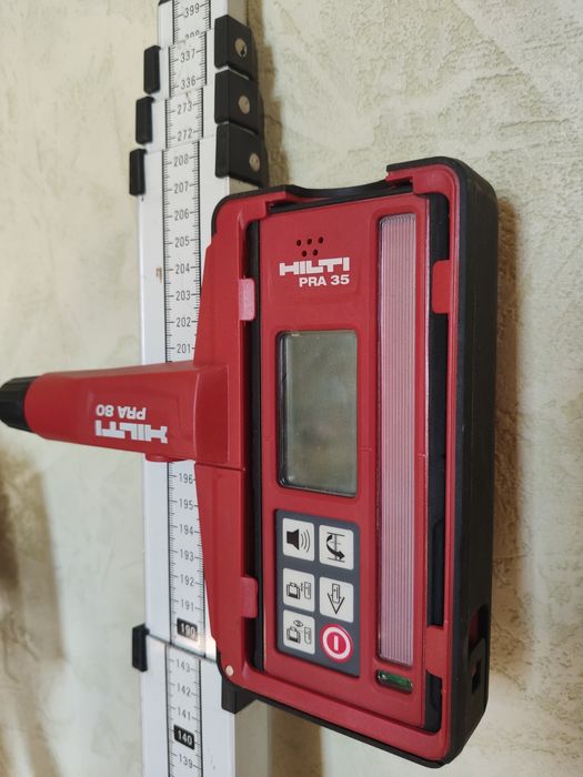Нивелир HILTI PR 35 + автоматический штатив HILTI PRA (АВСТРИЯ)