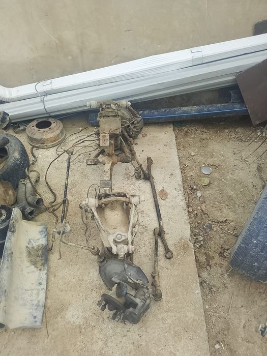 Запчаст на волгу и газел