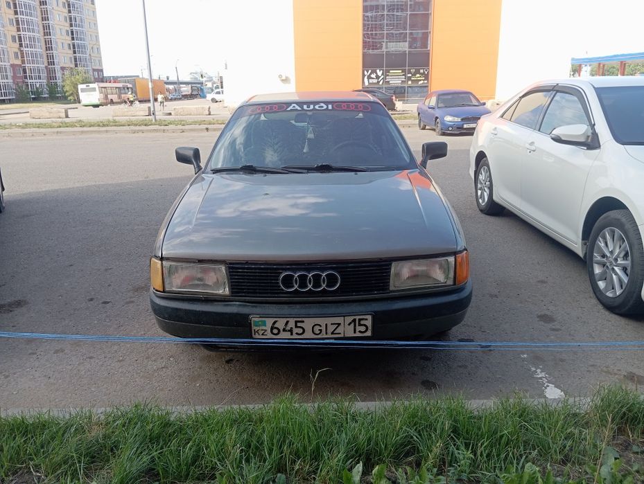 Продам Ауди 80 срочноооо