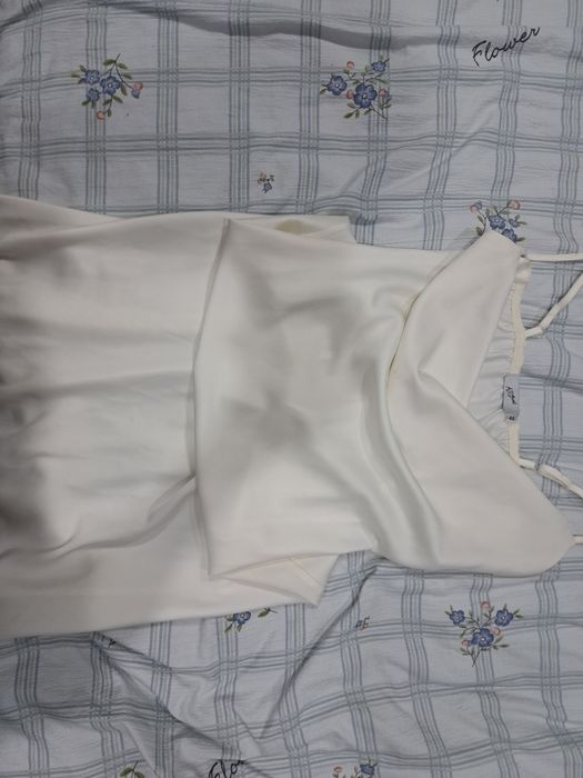 Вечерние платья разных фасонов