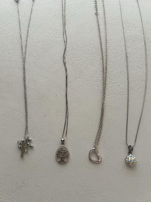 Дамски сребърни колиета! Нови!