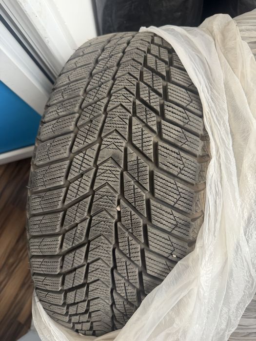 Продам зимние шины марки NEXEN