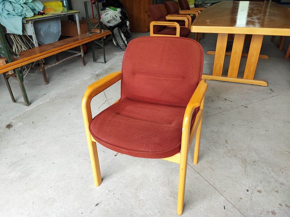 Маса от масивен дъб и 8 стола