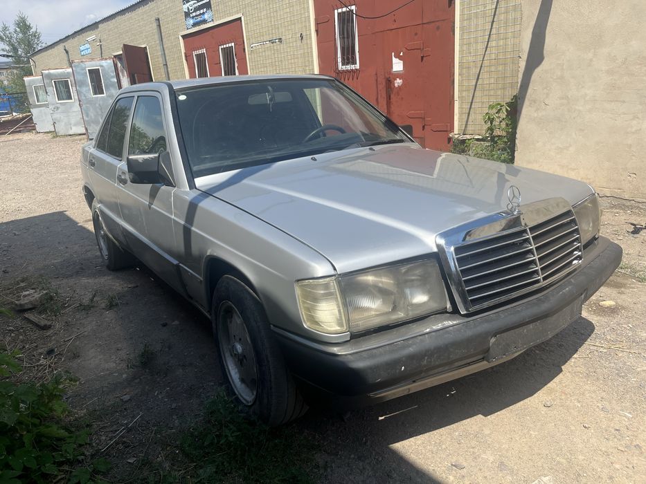 Продам мерседес 190