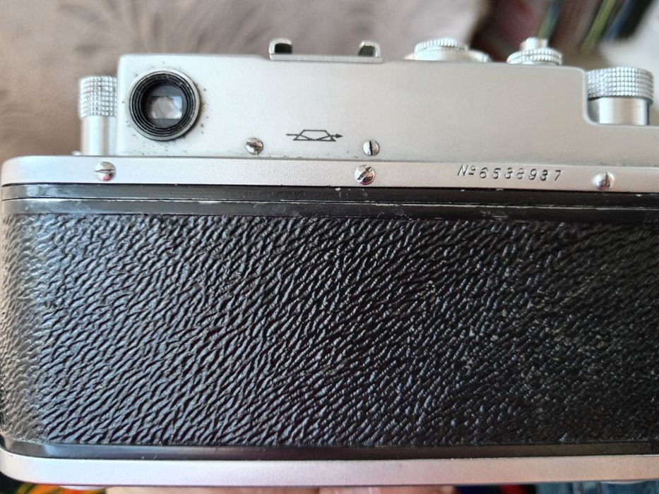 Фотоапарат Зоркий-4