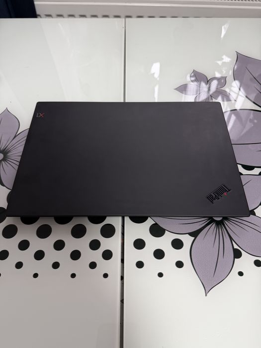 Lenovo Thinkpad X1 Carbon