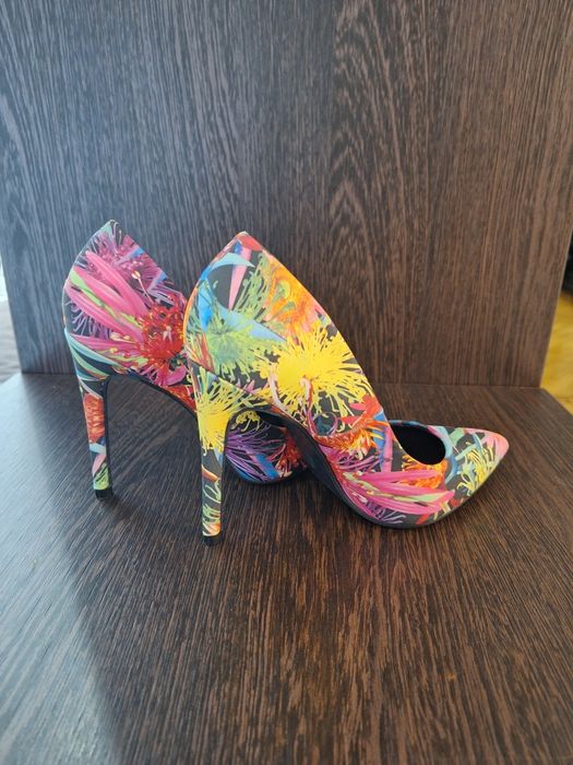 Женские туфли Италия