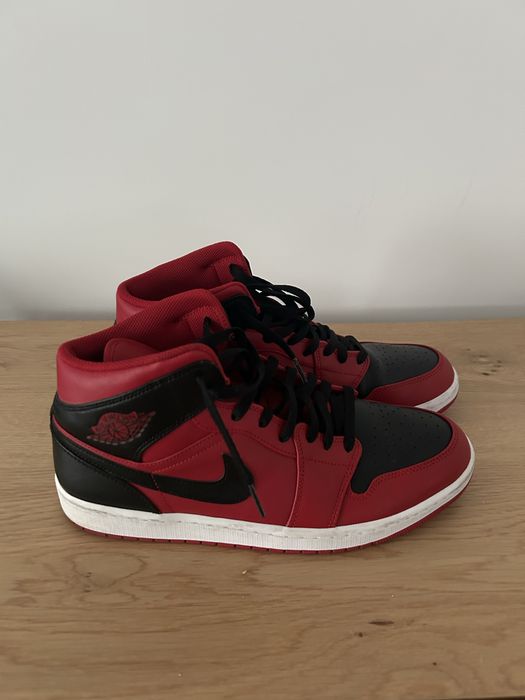 Air Jordan 1 Mid marimea 46