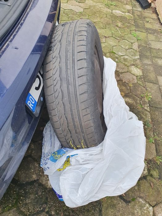 ieftin vand set 4 jante+4anvelope vara, originale Vw Polo