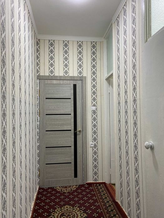 Metroga 1 daqiqa! 2/4/4, qulay kvartira sotiladi