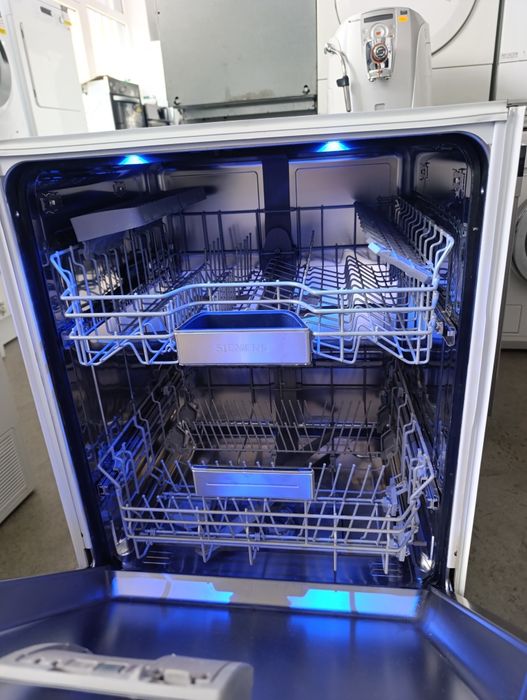 Съдомиялна за пълно вграждане SIEMENS