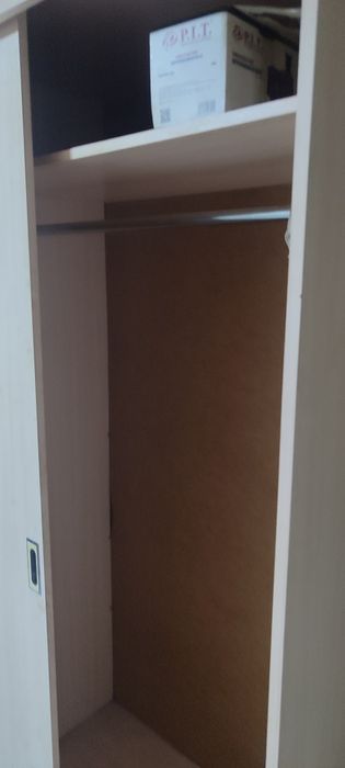 продам шифонер большой ,без полок