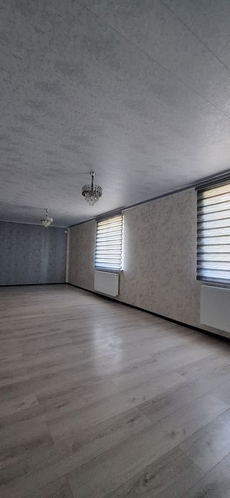 Бухоро 2 этажлик квадрати300 $ доллордан Участка сотилади 2 + падвал