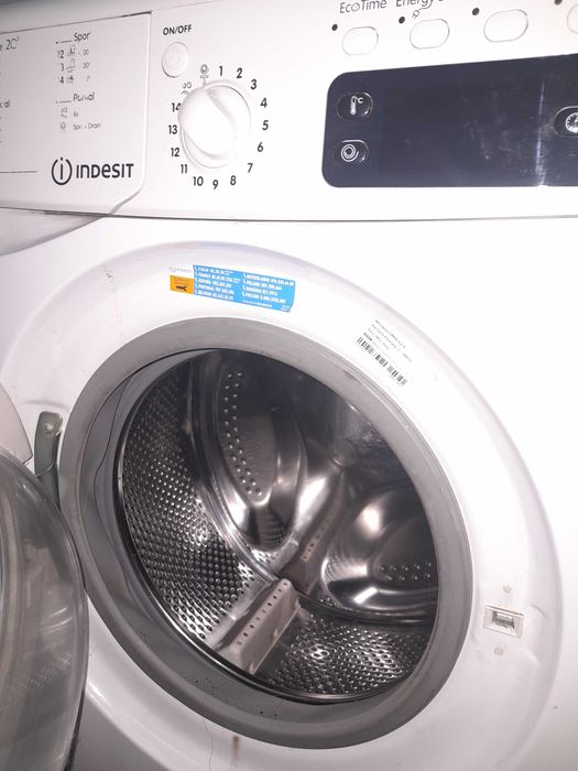 masina de spalat indesit 6kg pentru piese