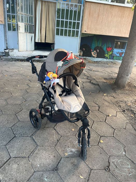 Бебешка количка Bebe Confort High Track Летен и зимен(бебешки) кош