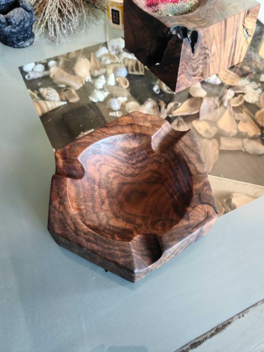 Арт пепелник за пури