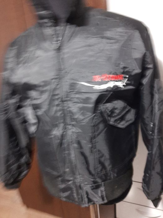 Geaca originală EXTREME