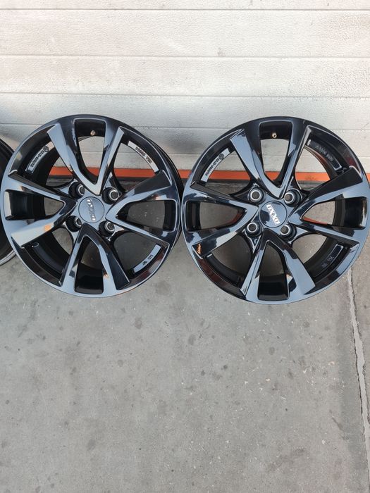 Джанти OX за ПЕЖО СИТРОЕН ФОРД PEUGEOT Citroen R15 4x108 ET20 6.5J