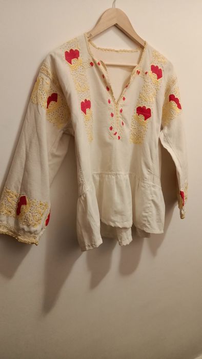 Cămăși tradiționale românești