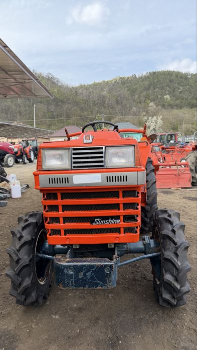 Tractor japonez Kubota Sunshine L1-205  tractoare Japoneze