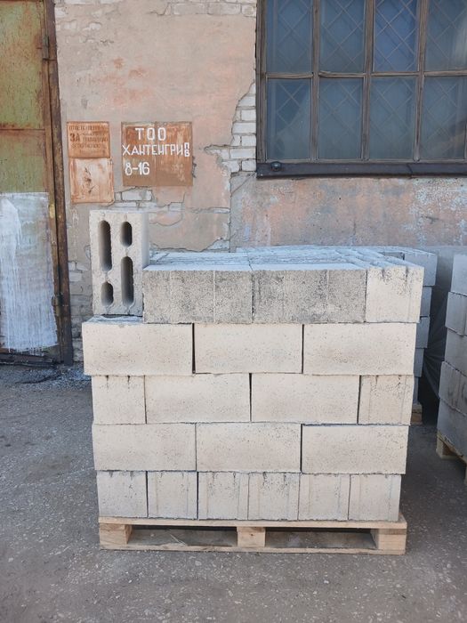 Продам пескоблок новый, стеновой
